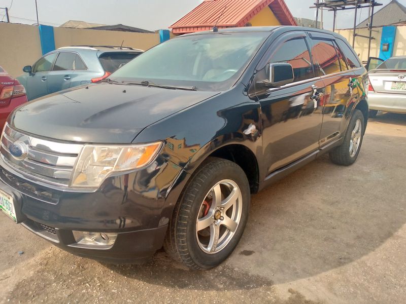 Main image of 2008 Ford Edge LE